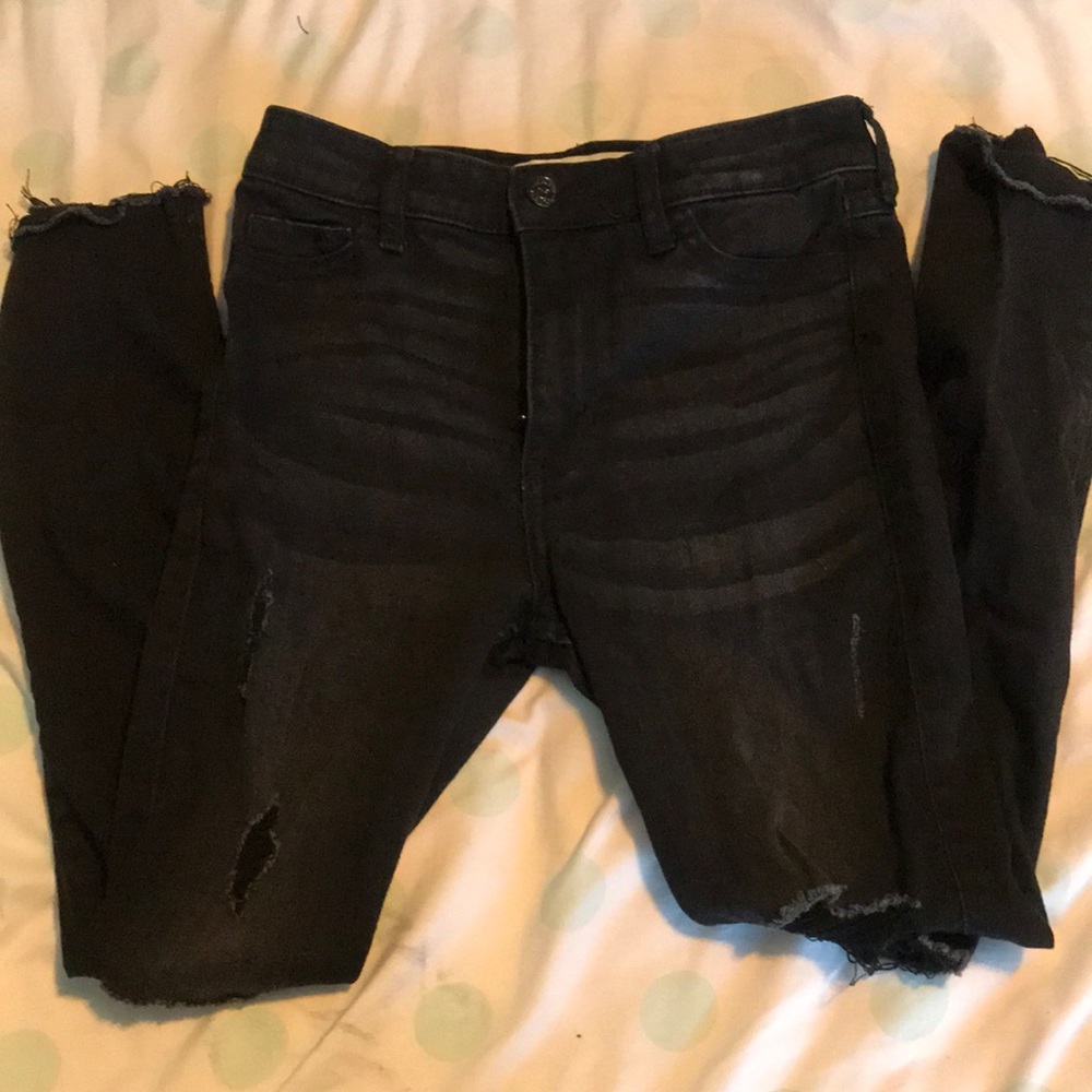 Black Ripped Jeans